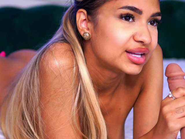 AshaYuva live cam on BongaCams