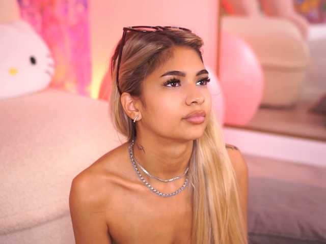 AshaYuva live cam on BongaCams