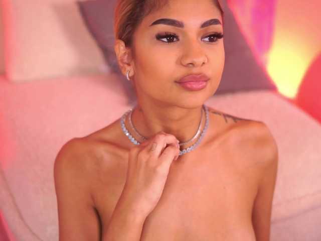 AshaYuva live cam on BongaCams