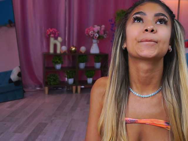 AshaYuva live cam on BongaCams