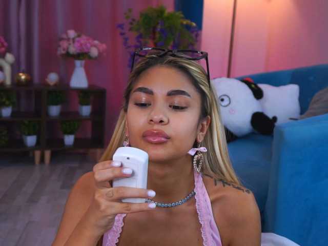 AshaYuva live cam on BongaCams