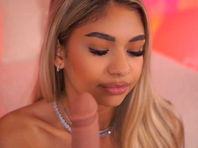 AshaYuva live cam on BongaCams