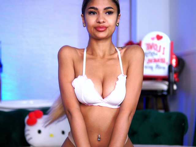 AshaYuva live cam on BongaCams