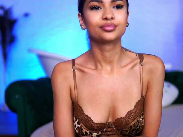 AshaYuva live cam on BongaCams