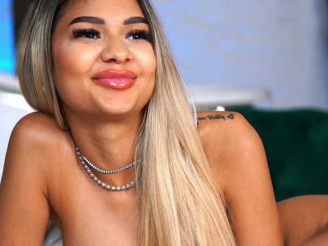 AshaYuva live cam on BongaCams