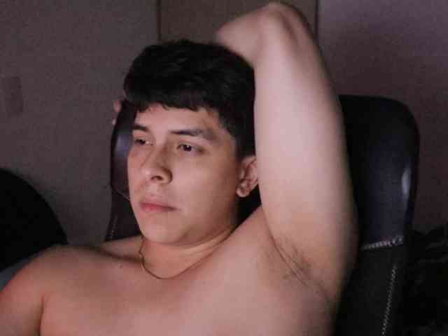 TonyHoffa Sex Cam Show