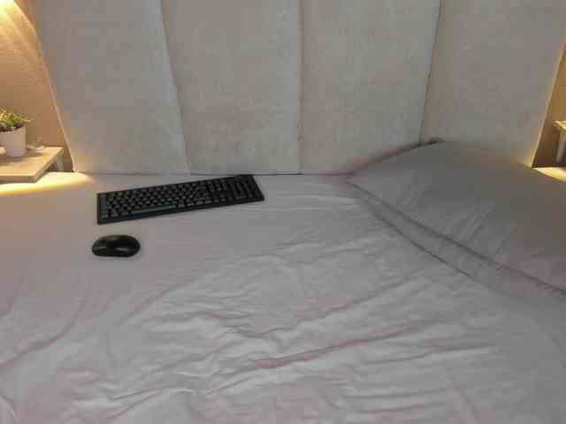 Juliette-1 webcam