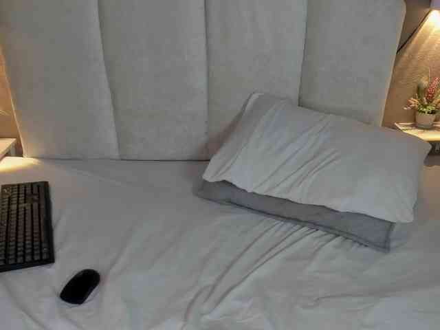 Juliette-1 webcam