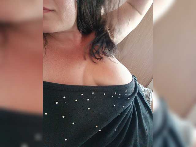 Elizabethh live webcam show