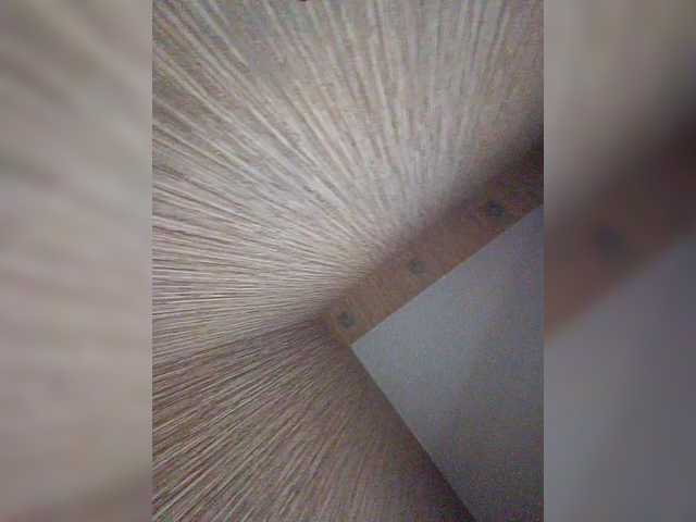 Elizabethh live cam on BongaCams