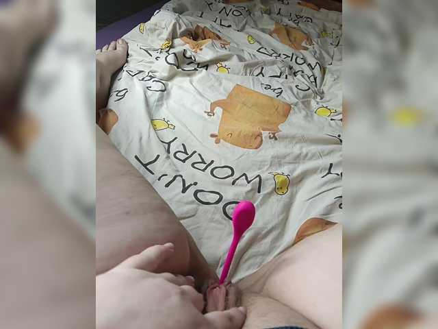 Elizabethh's BongaCams show and profile