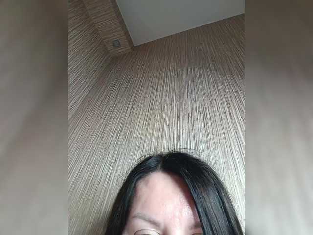 Elizabethh live cam on BongaCams