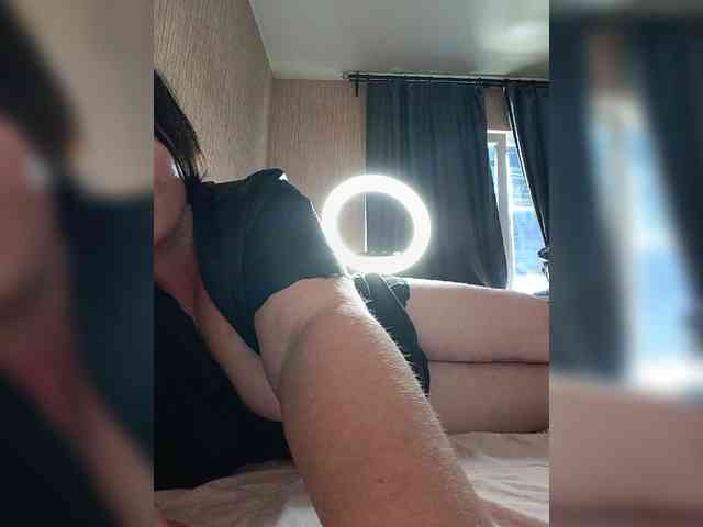 Elizabethh webcam