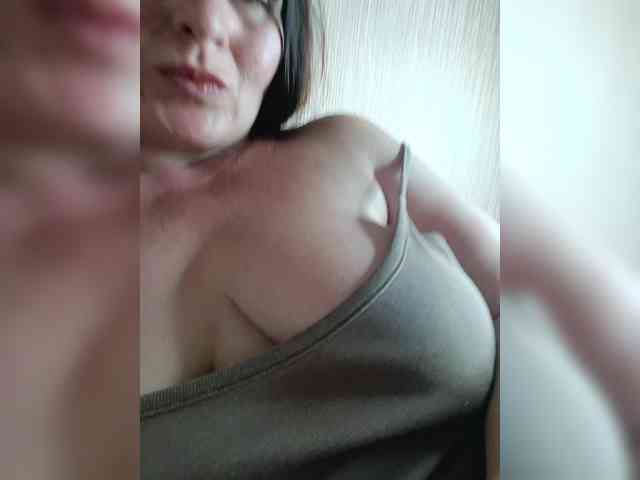 Elizabethh webcam