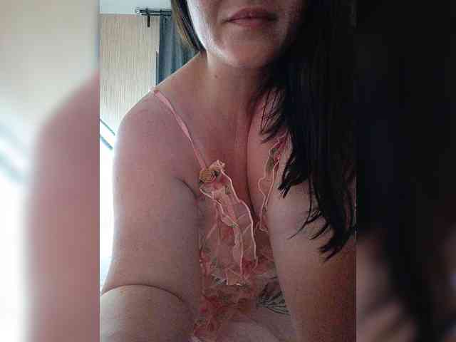 Elizabethh Sex Cam Show