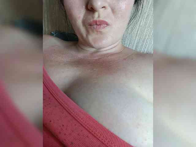 Elizabethh webcam