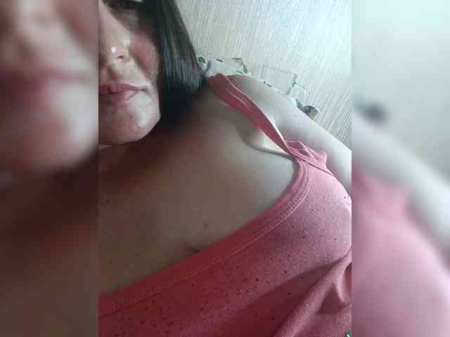 Elizabethh webcam
