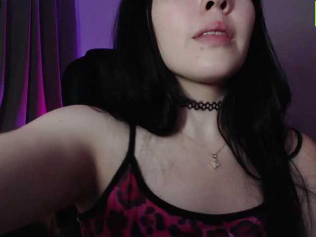 meko-hzu live cam on BongaCams