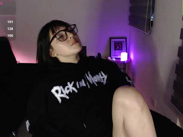 meko-hzu live cam on BongaCams