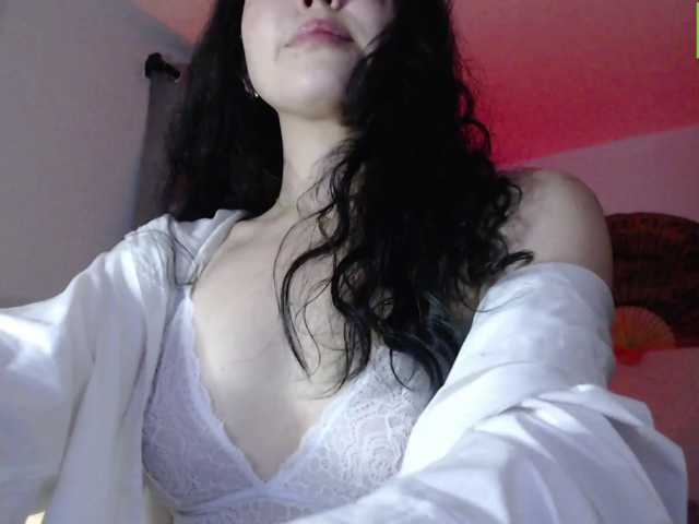 meko-hzu live cam on BongaCams
