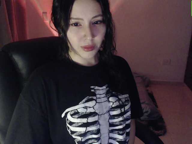 meko-hzu live cam on BongaCams