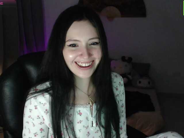 meko-hzu live cam on BongaCams