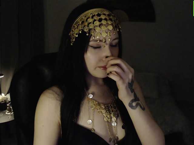 meko-hzu live cam on BongaCams