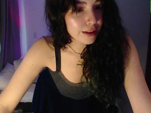 meko-hzu live cam on BongaCams