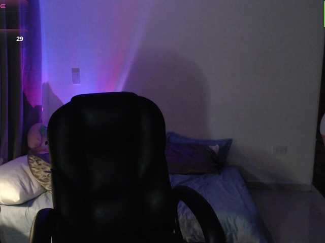 meko-hzu live cam on BongaCams