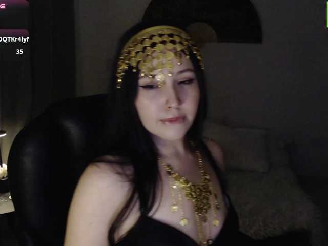 meko-hzu live cam on BongaCams
