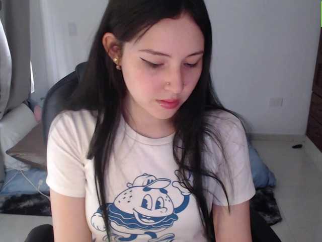 meko-hzu live cam on BongaCams