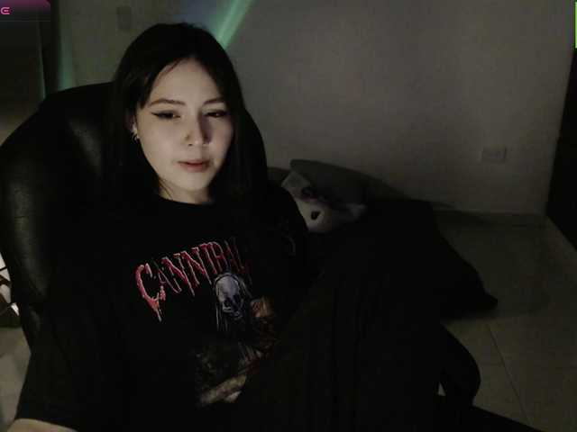 meko-hzu live cam on BongaCams