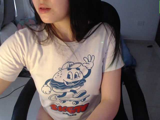meko-hzu live cam on BongaCams
