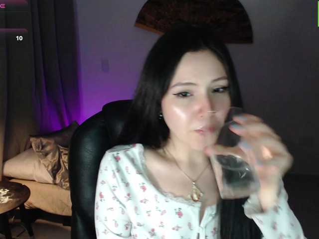 meko-hzu live cam on BongaCams