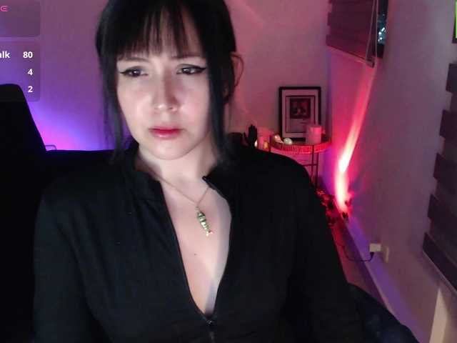 meko-hzu live cam on BongaCams