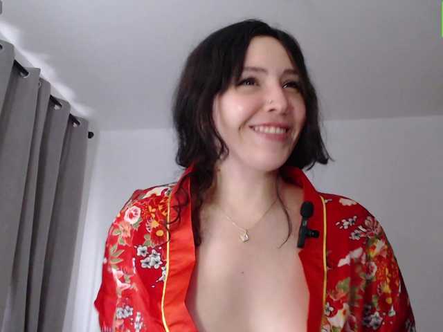 meko-hzu live cam on BongaCams
