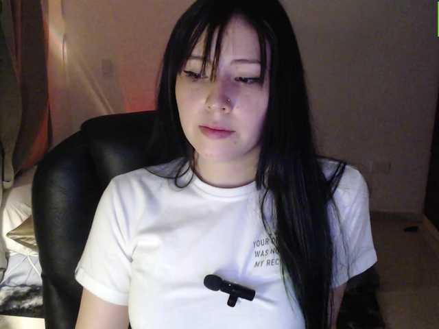 meko-hzu live cam on BongaCams