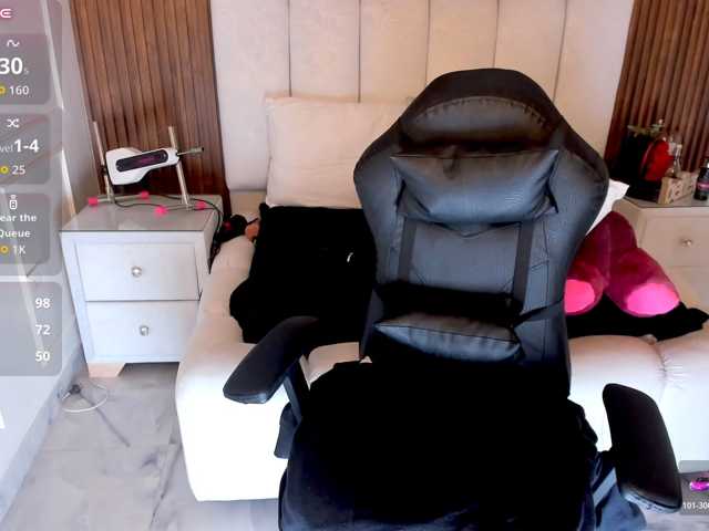 lucybeatifull live cam on BongaCams
