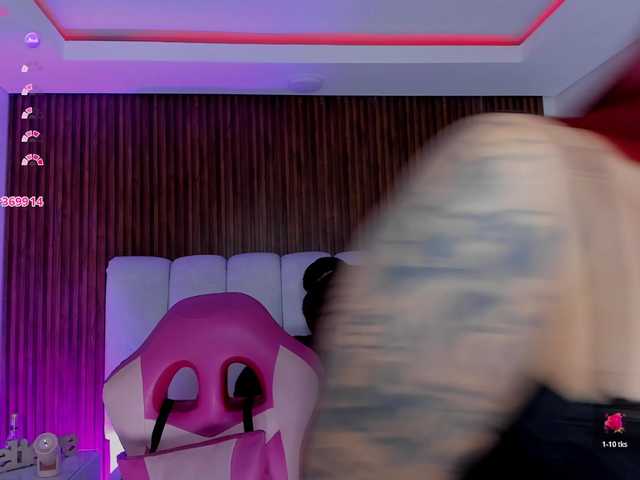 lucybeatifull live webcam show