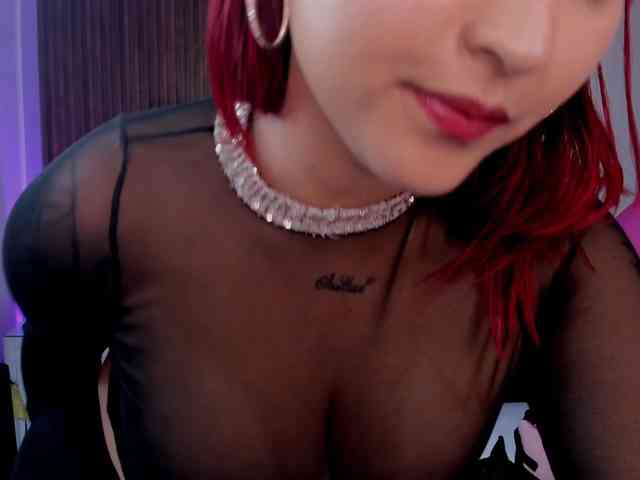 lucybeatifull webcam
