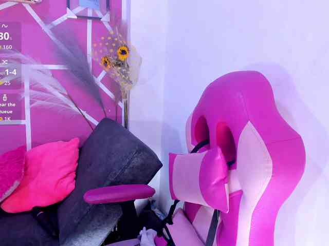 lucybeatifull webcam