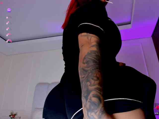 lucybeatifull webcam