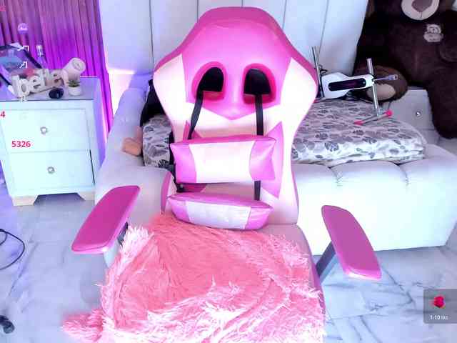 lucybeatifull webcam