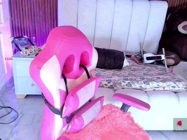lucybeatifull webcam