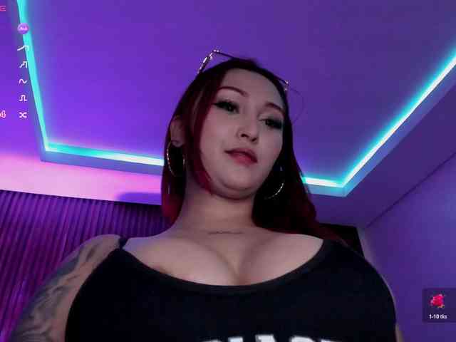 lucybeatifull webcam