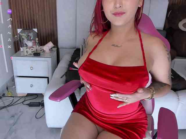 lucybeatifull webcam