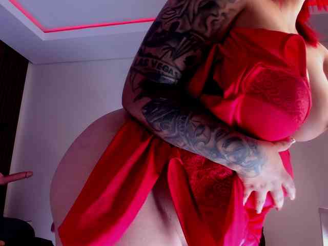 lucybeatifull webcam