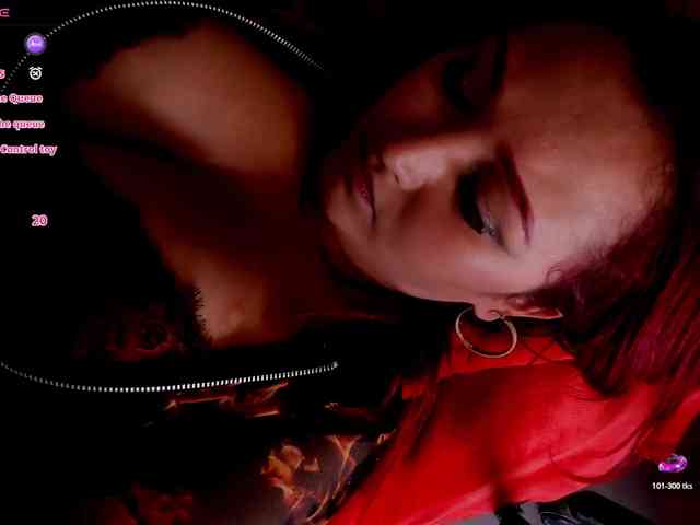 lucybeatifull webcam