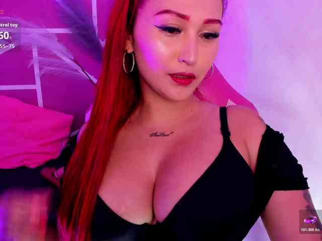 lucybeatifull webcam