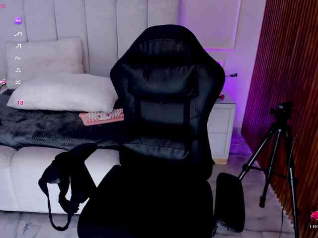 lucybeatifull webcam